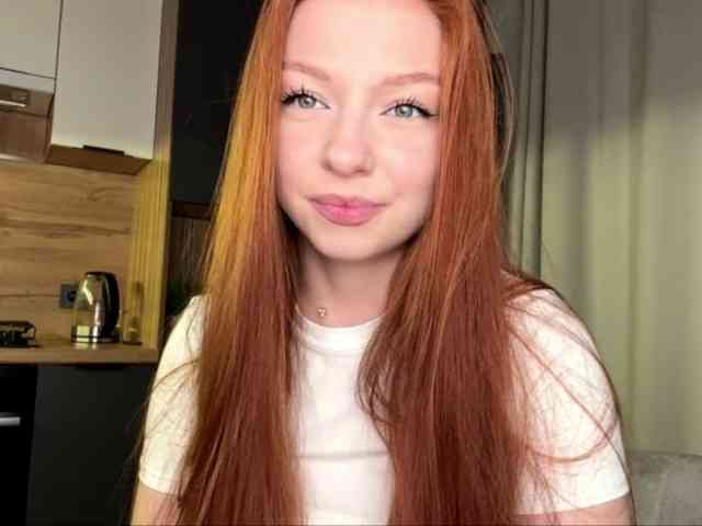 LyndseyShinkle webcam