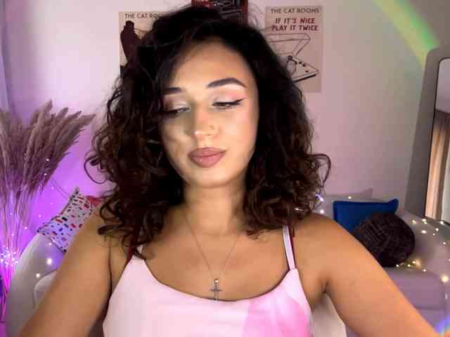LyndseyShinkle Live Webcam on BongaCams