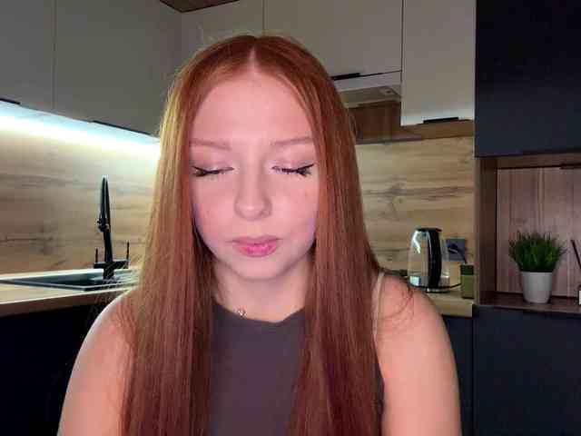 LyndseyShinkle webcam