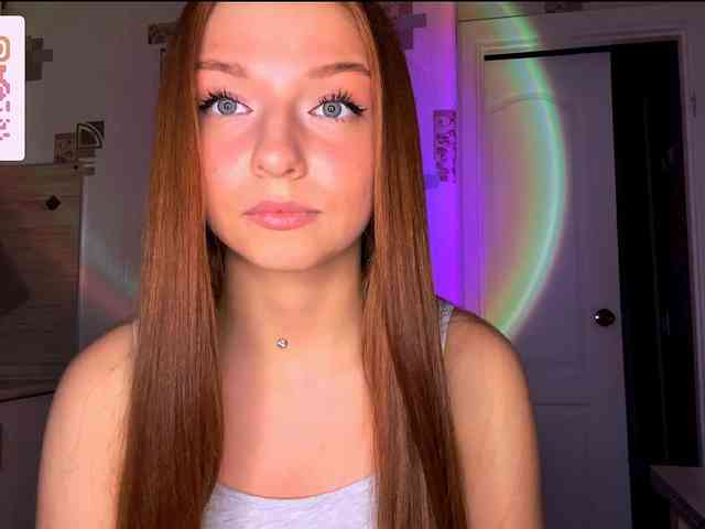 LyndseyShinkle webcam
