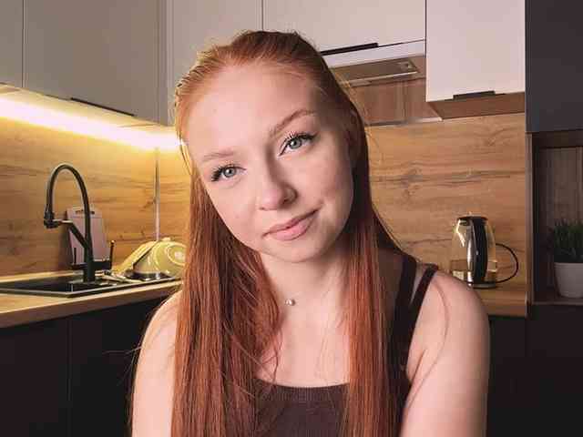 LyndseyShinkle webcam
