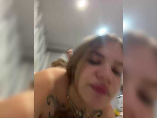 Ebiki live cam on BongaCams