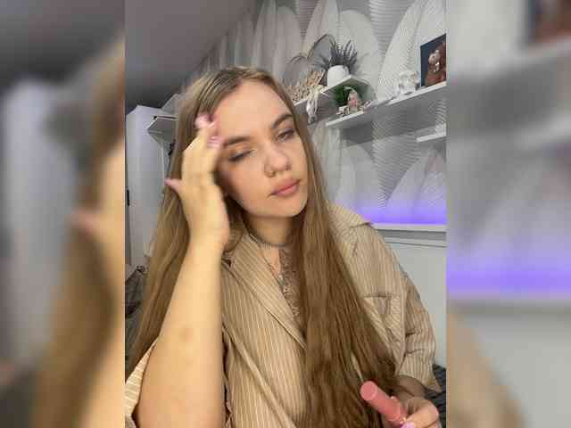Ebiki Sex Cam Show