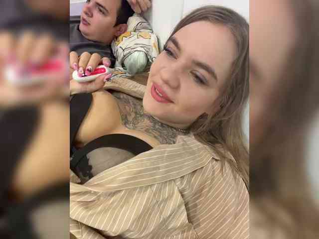 Ebiki Sex Cam Show