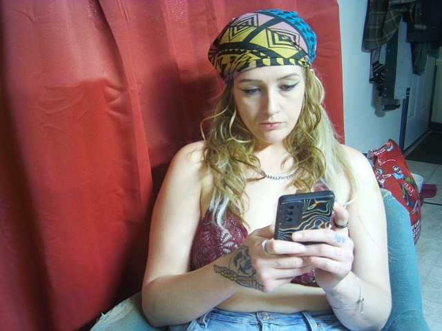 cutiekayls live cam on BongaCams