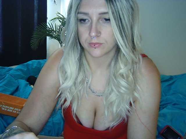 cutiekayls live cam on BongaCams
