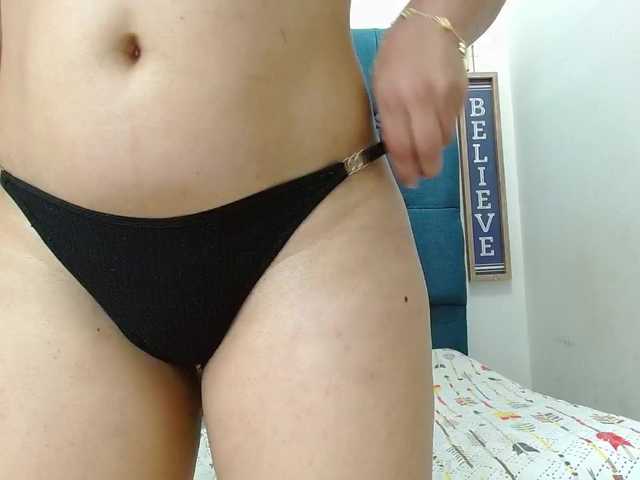 Andrea-wish live cam on BongaCams