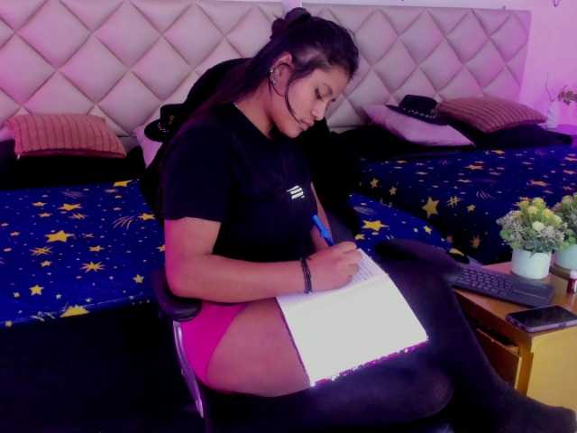 LexiSttar live cam on BongaCams