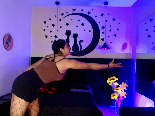 LexiSttar live cam on BongaCams