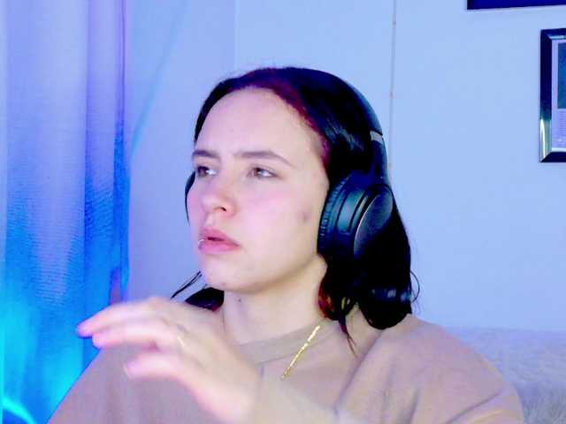 Zeninn live cam on BongaCams