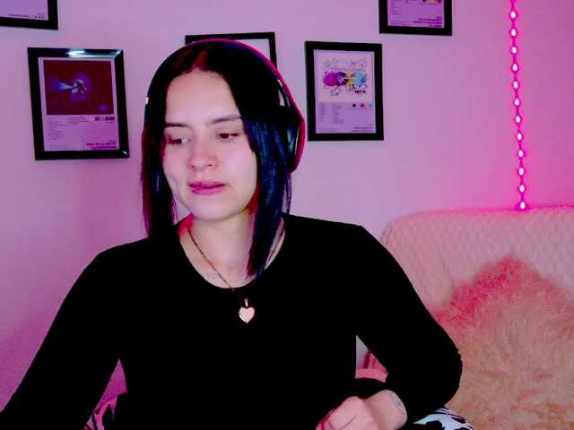 Zeninn live cam on BongaCams