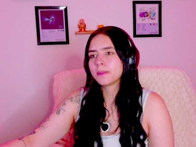 Zeninn live cam on BongaCams