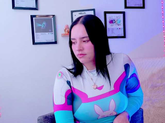 Zeninn live cam on BongaCams