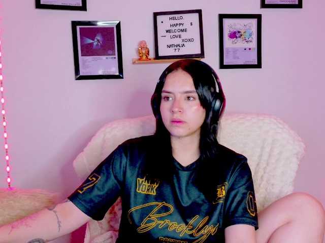 Zeninn live cam on BongaCams