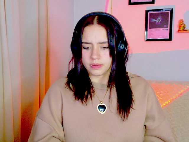 Zeninn live cam on BongaCams