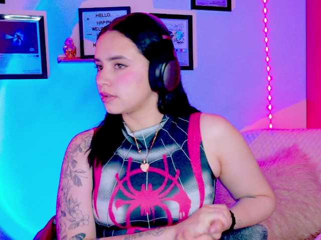 Zeninn live cam on BongaCams