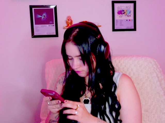 Zeninn live cam on BongaCams