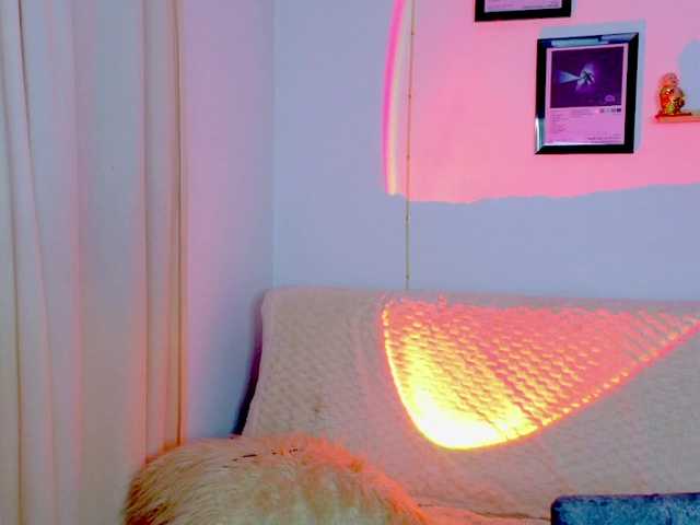 Zeninn live cam on BongaCams