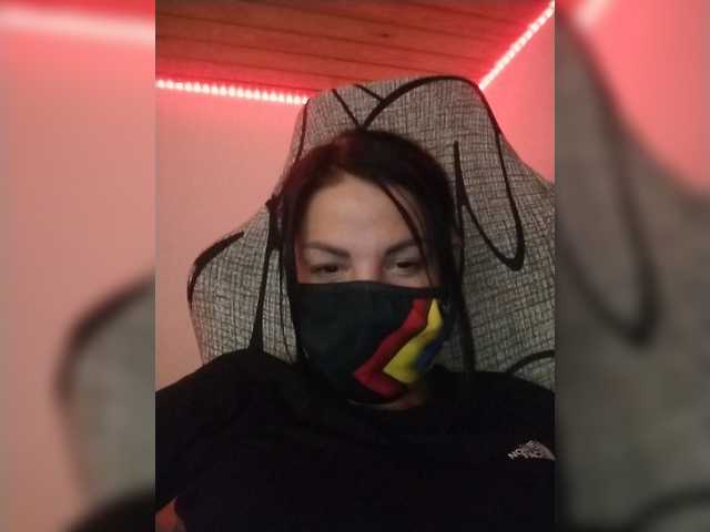 Nico1906-kiss1 live cam