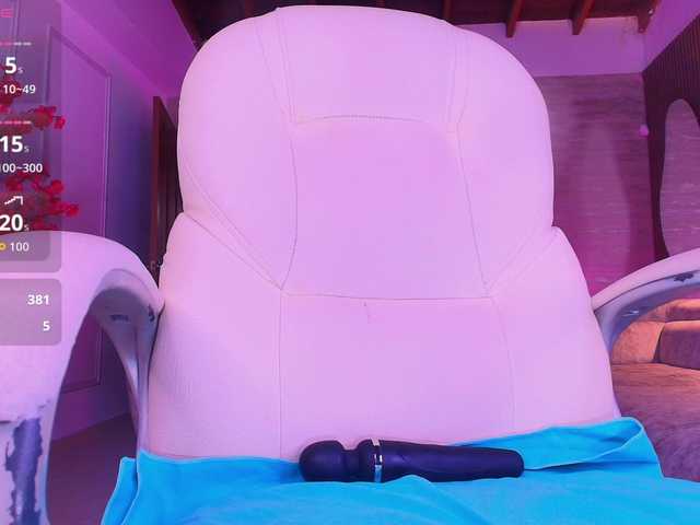 rachel-collins live cam on BongaCams