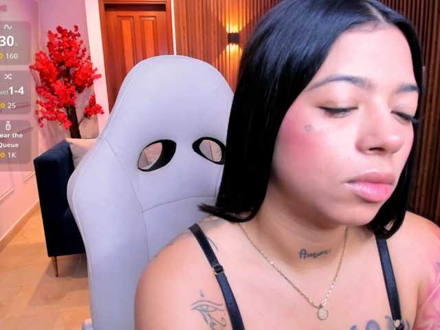 rachel-collins live cam on BongaCams
