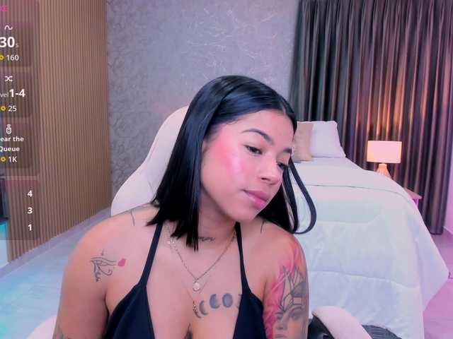 rachel-collins live cam on BongaCams
