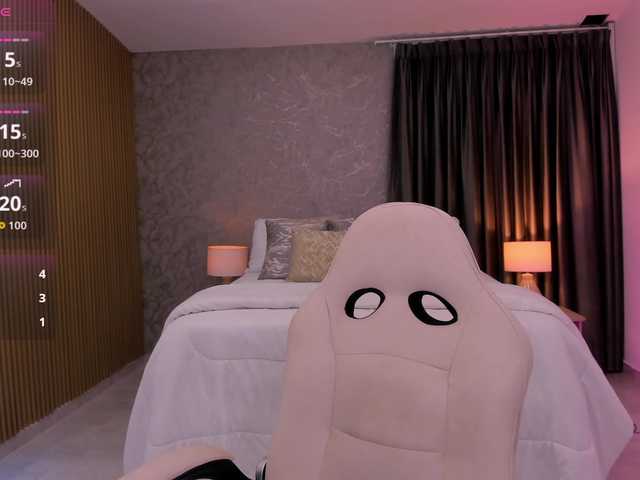 rachel-collins live cam on BongaCams