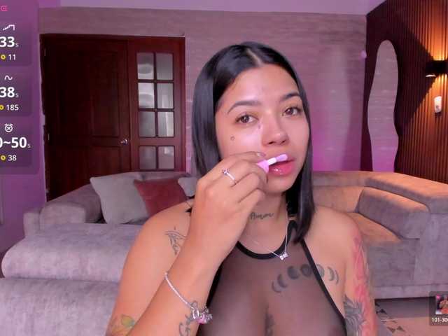 rachel-collins live cam