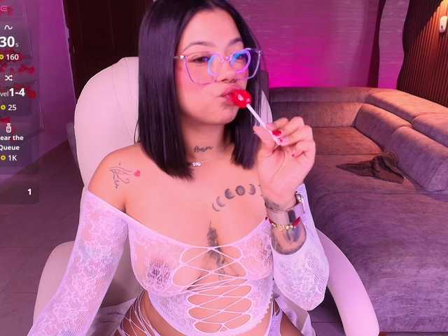 rachel-collins live cam on BongaCams