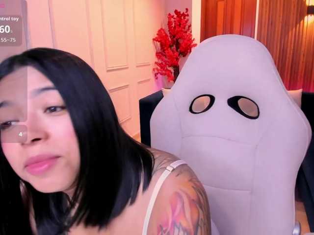 rachel-collins live cam on BongaCams