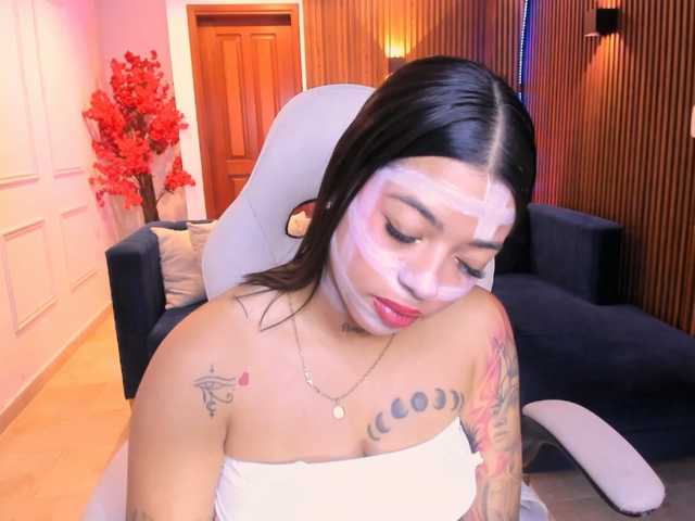rachel-collins live cam on BongaCams
