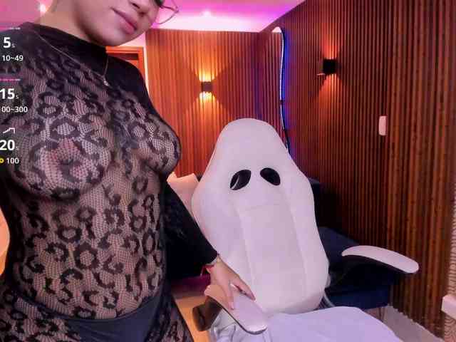 rachel-collins Live Webcam on BongaCams