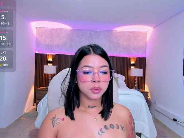 rachel-collins webcam