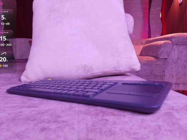 rachel-collins webcam