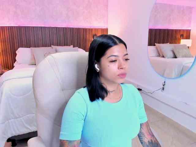 rachel-collins webcam