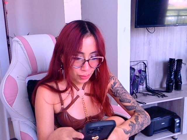 Skadii live cam on BongaCams