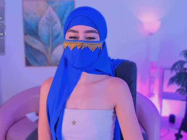 Alina-Malak live cam on BongaCams