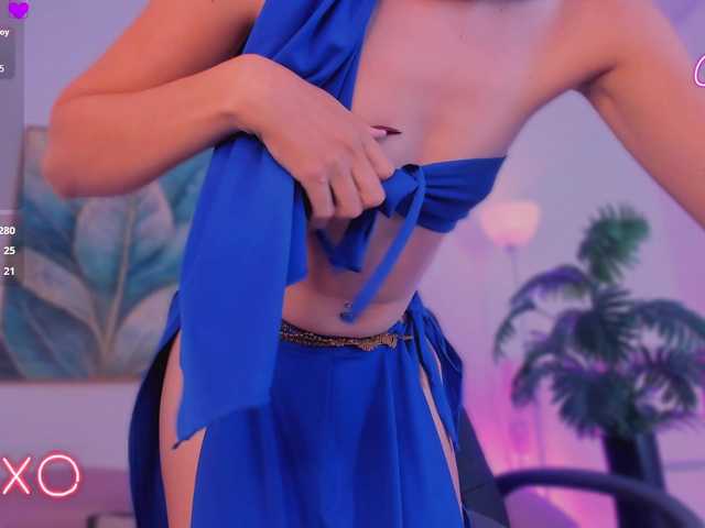 Alina-Malak live cam on BongaCams