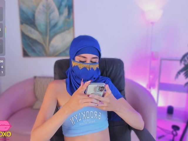 Alina-Malak live webcam show