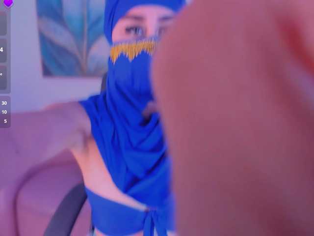 Alina-Malak live cam on BongaCams
