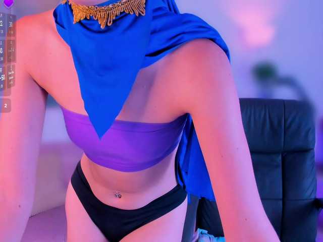 Alina-Malak live cam preview