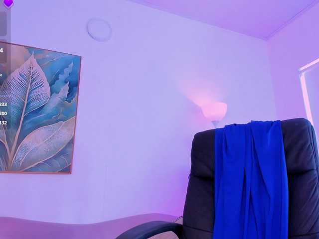 Alina-Malak live cam preview