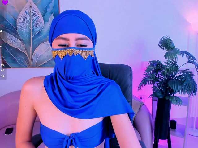 Alina-Malak live cam on BongaCams