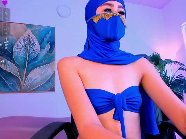 Alina-Malak live cam on BongaCams