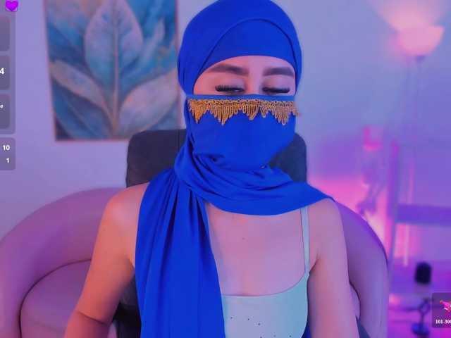 Alina-Malak live cam on BongaCams