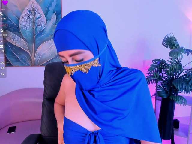 Alina-Malak live cam on BongaCams