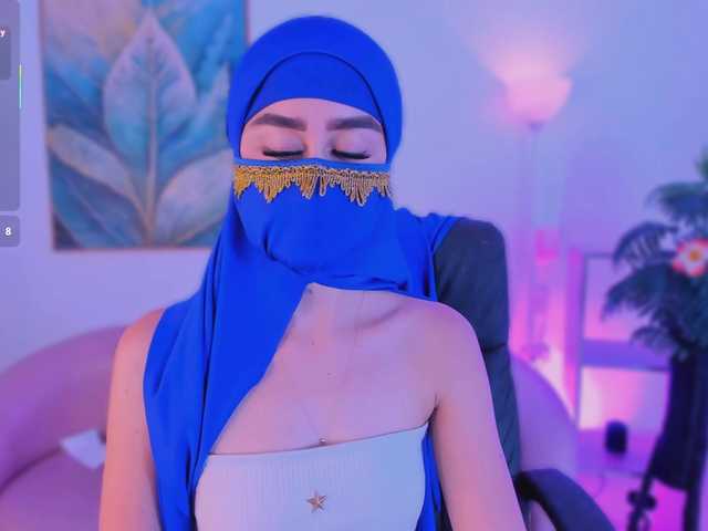Alina-Malak live cam on BongaCams