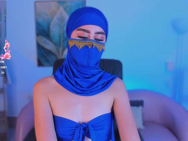 Alina-Malak live cam on BongaCams