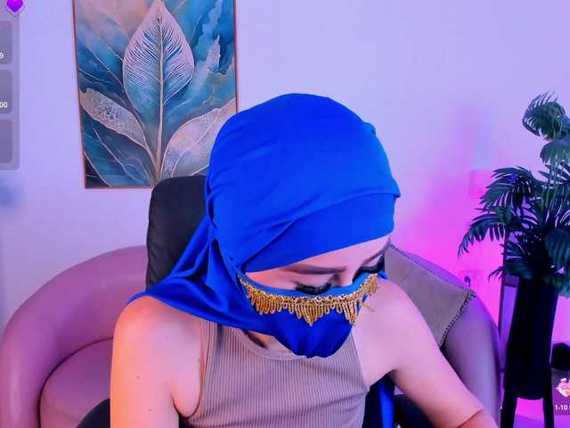 Alina-Malak live cam on BongaCams