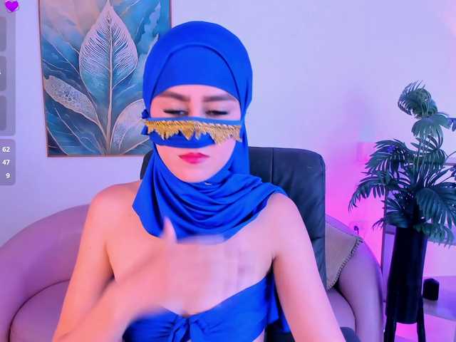 Alina-Malak live cam on BongaCams